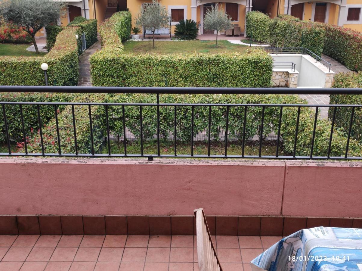 Casa Vacanze Da Riki Appartamento 2 Peschiera del Garda Eksteriør billede