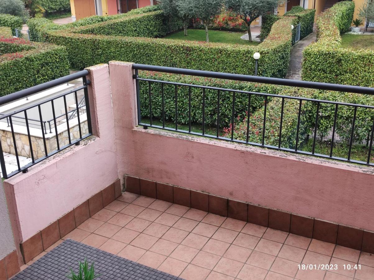 Casa Vacanze Da Riki Appartamento 2 Peschiera del Garda Eksteriør billede