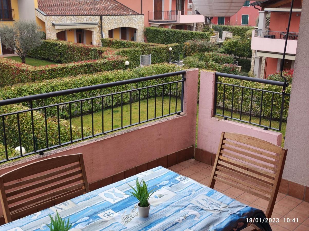 Casa Vacanze Da Riki Appartamento 2 Peschiera del Garda Eksteriør billede