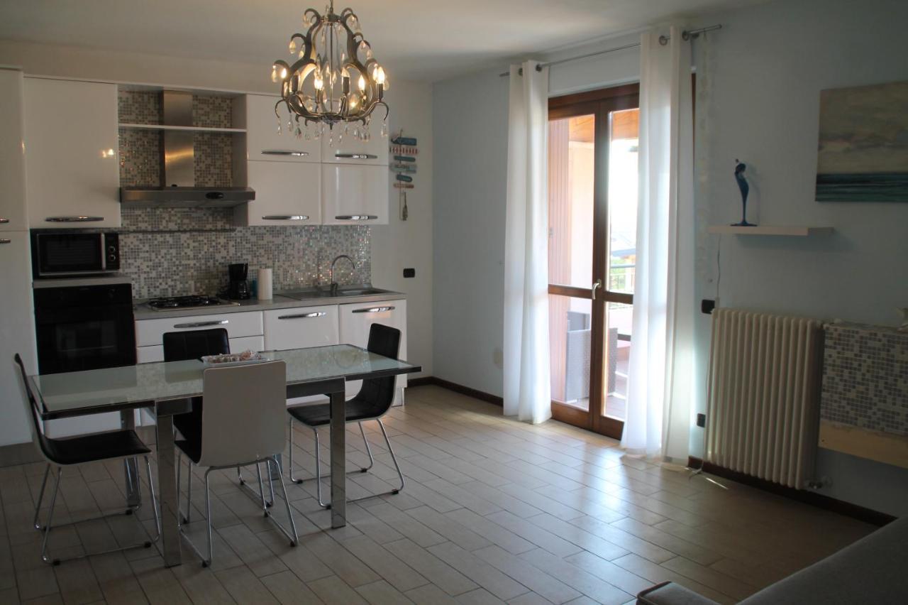 Casa Vacanze Da Riki Appartamento 2 Peschiera del Garda Eksteriør billede