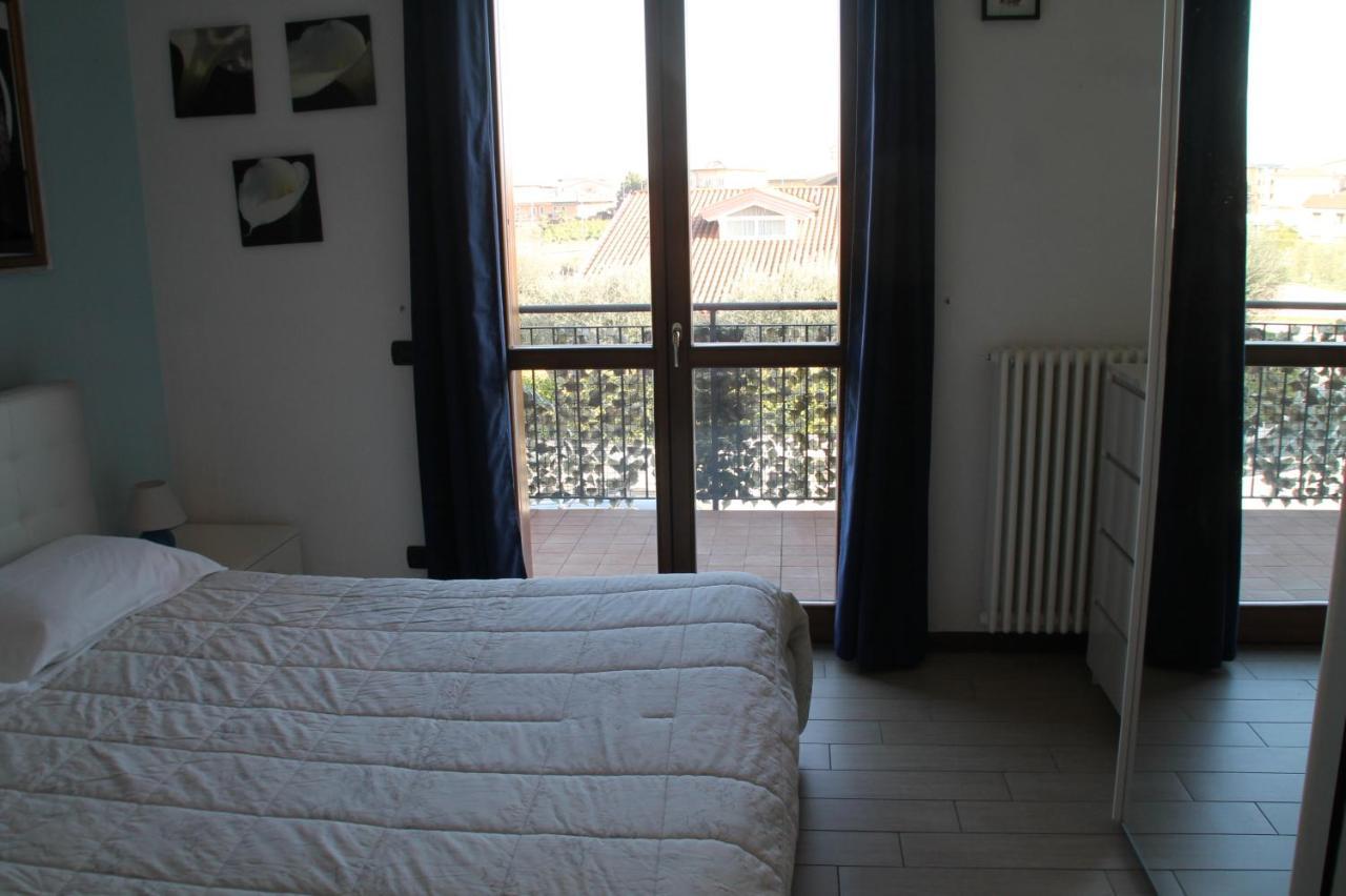 Casa Vacanze Da Riki Appartamento 2 Peschiera del Garda Eksteriør billede
